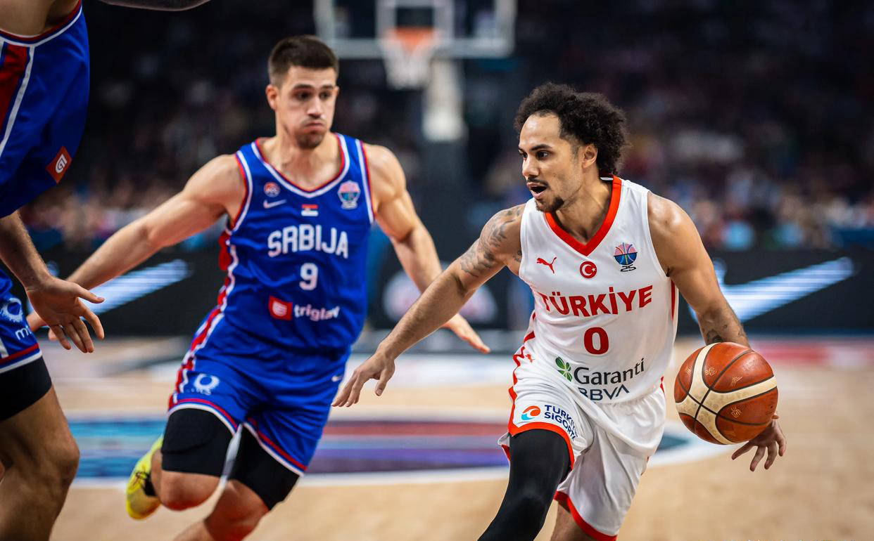 土耳其爆冷丹麦，德利赫特绝境逆转