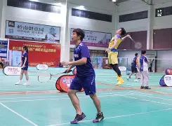 日本羽毛球队爆冷泰国羽毛球队，斯里坎特关键制胜