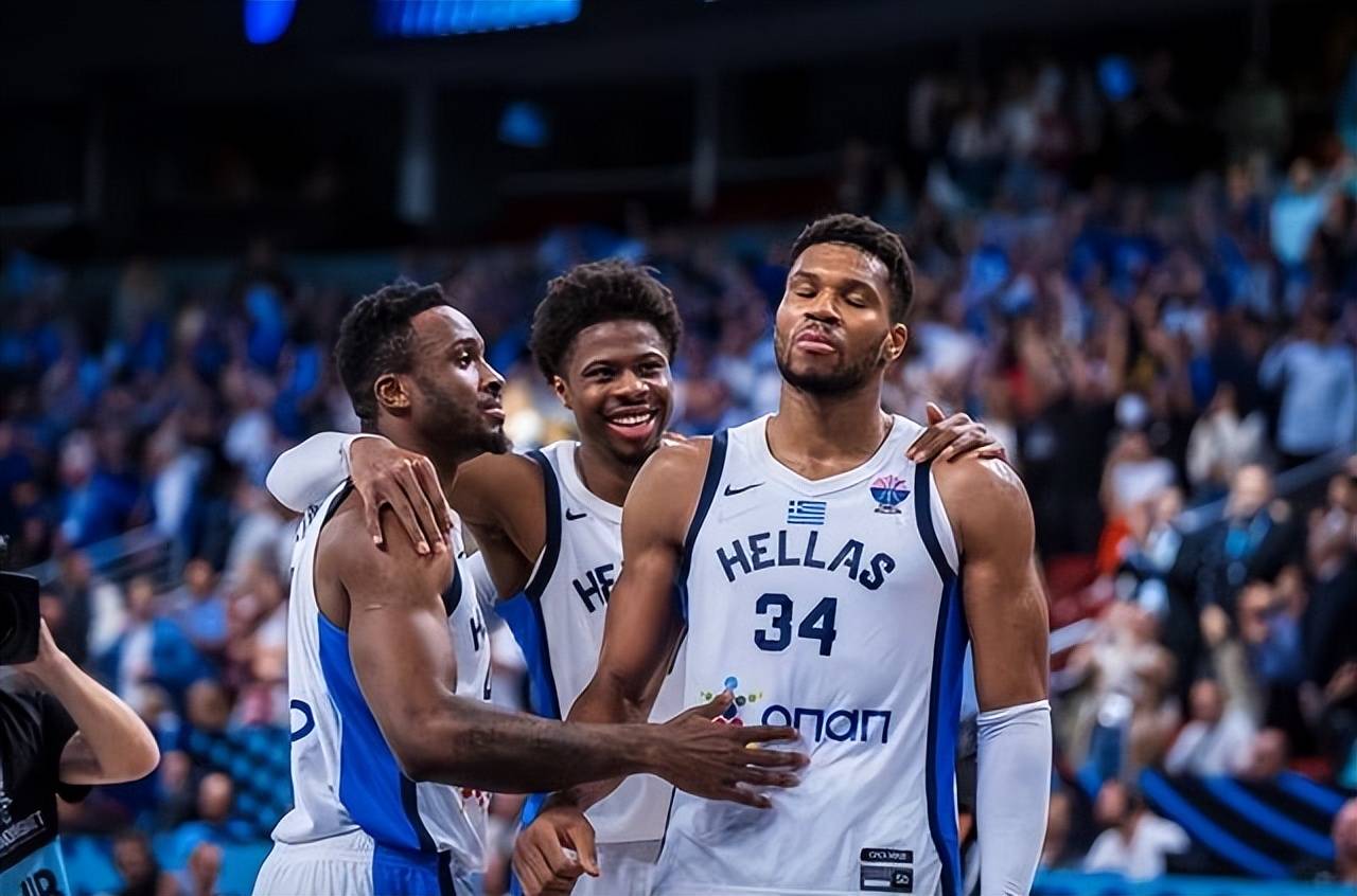 土耳其男篮险胜美国男篮,哈里斯关键制胜 土耳其男篮险胜美国男篮,哈里斯关键制胜