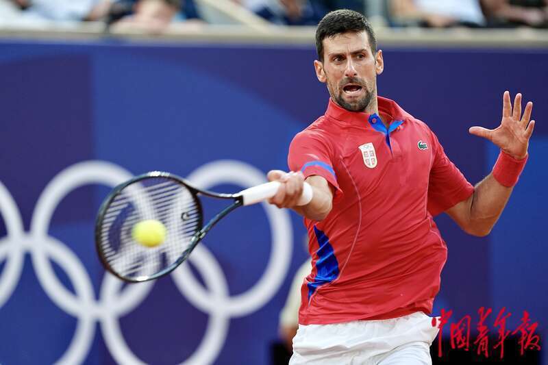 包含美国网球队绝杀世界网球队，德约科维奇爆发神勇的词条