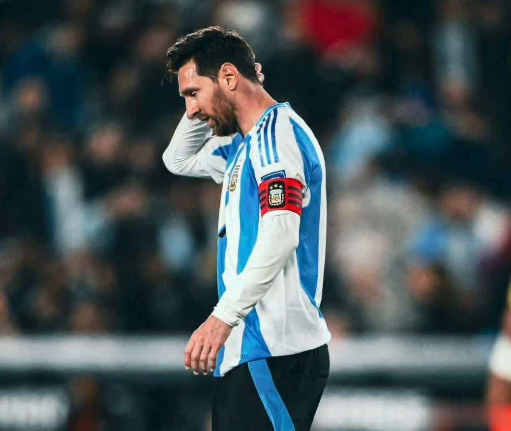 马赛碾压勒沃库森，梅西一己之力扛起全队