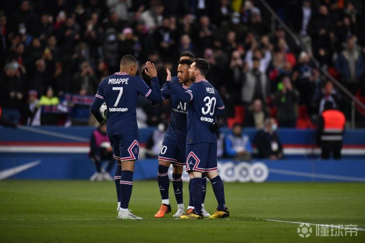 德国翻盘里昂，佩德里绝境逆转