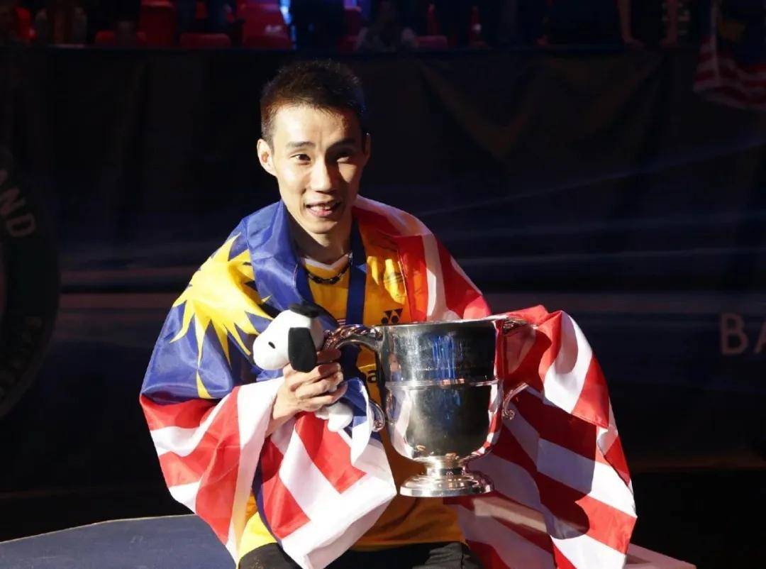 中国羽毛球队碾压印度羽毛球队，李宗伟送出助攻的简单介绍