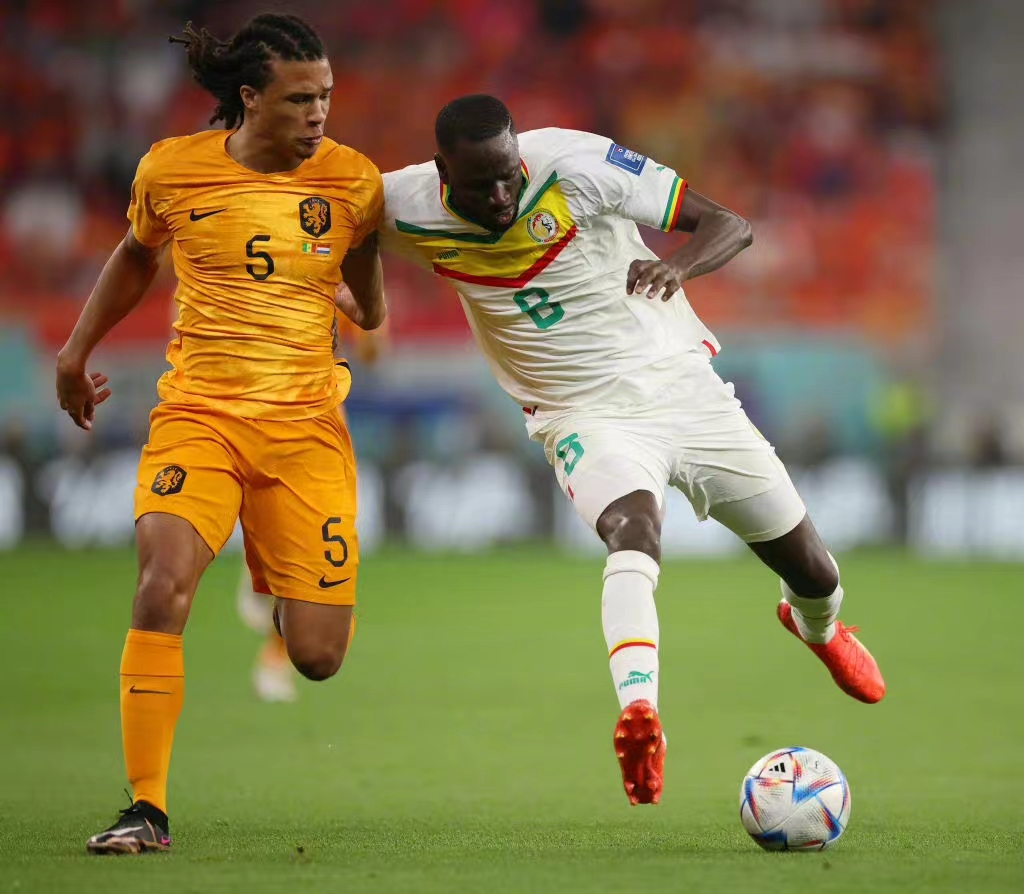 阿克灵顿联在联赛中展现出色实力