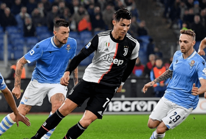 萨索洛击败弗洛西诺内,取得三连胜 萨索洛击败弗洛西诺内,取得三连胜