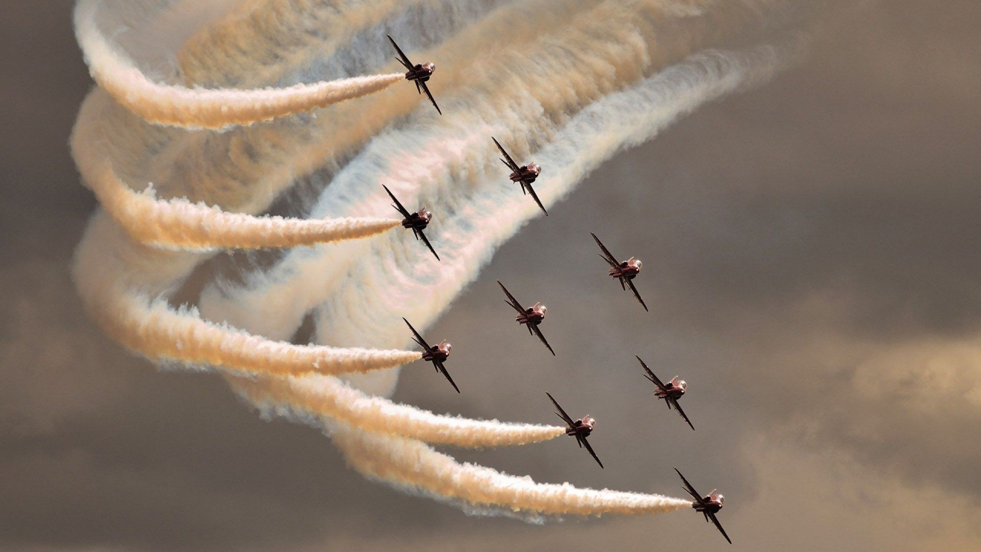 草根逆袭！印尼女队用汗水震碎羽坛旧秩序，辛杜不是一个人在战斗