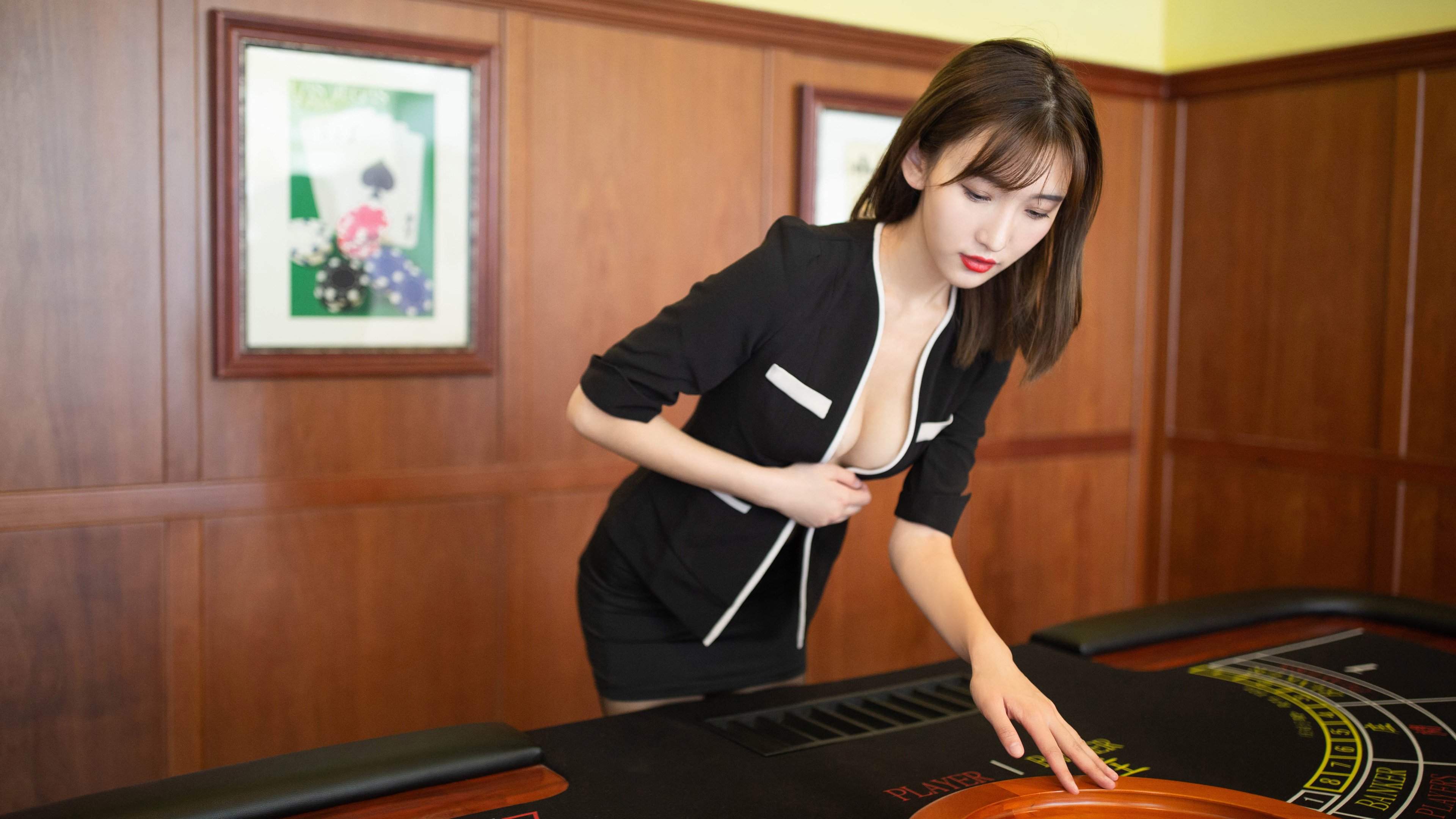 并非西班牙的西班牙，内马尔导演一场艺术足球的胜利