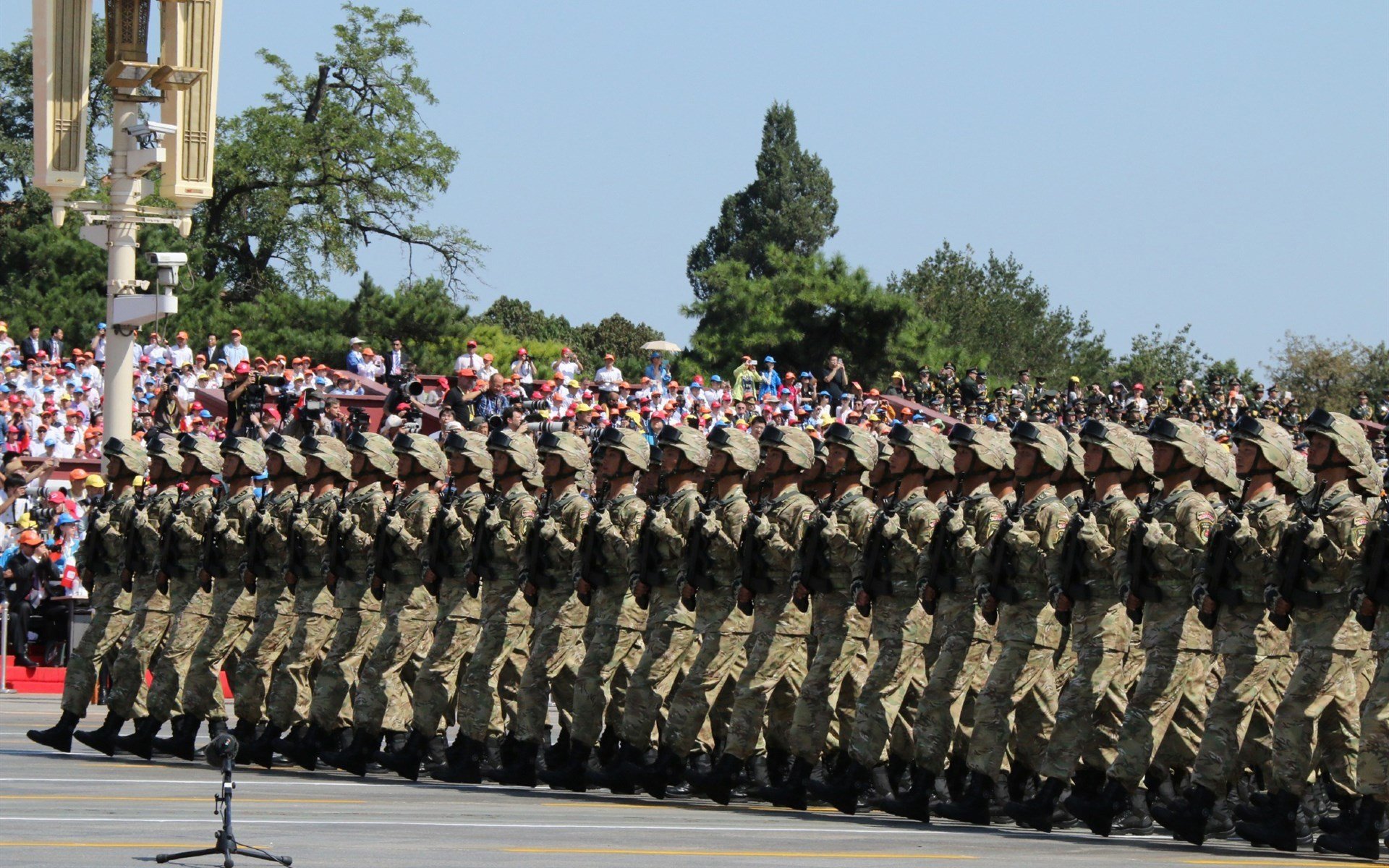 铁幕与利刃，当团队封锁遇上个人闪耀