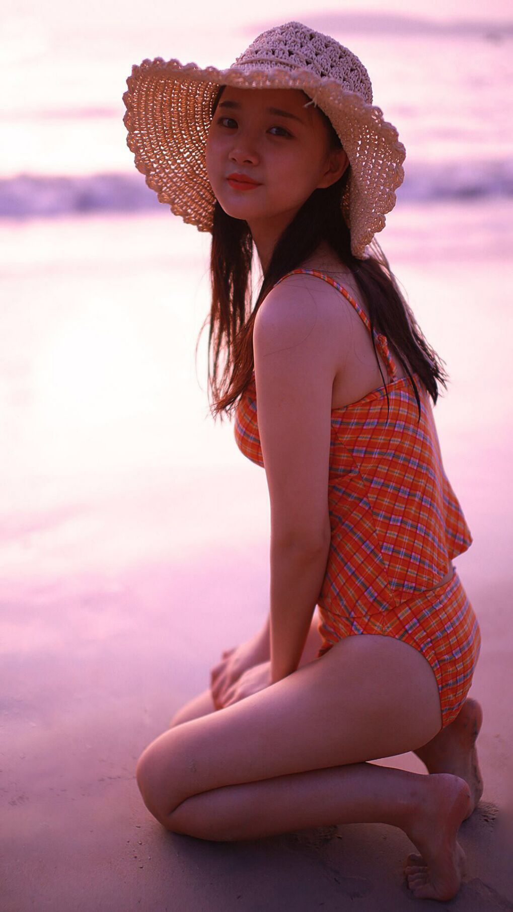 沙漠火，寂静舞，当西亚卡姆在世界杯之夜点燃绿洲