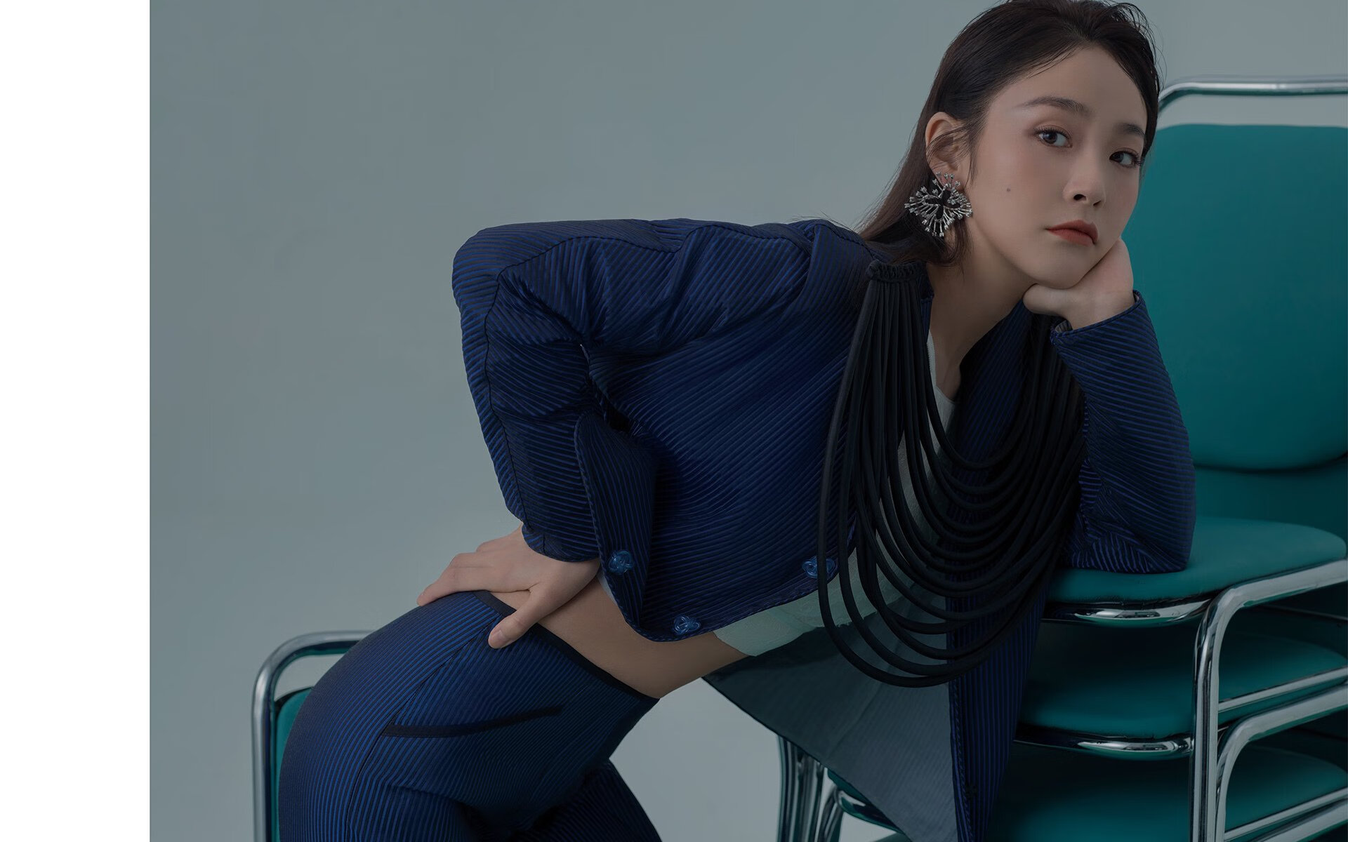 非洲雄鹰与欧洲红魔的隐秘连线，尼日利亚强势晋级背后的关键先生德布劳内