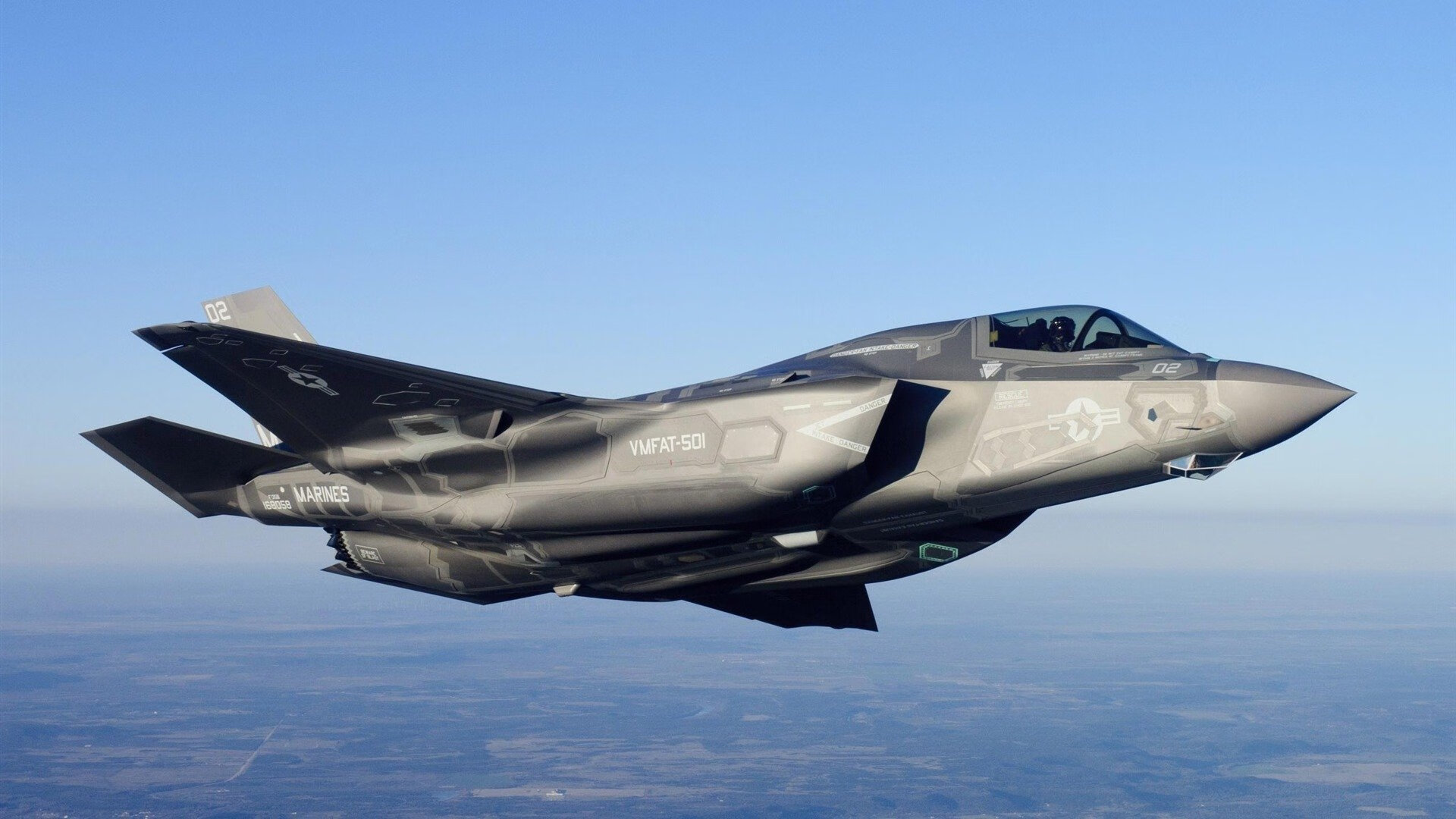 当城市成为赛道，F1街道赛之夜，与拉梅洛的白昼骑士时刻