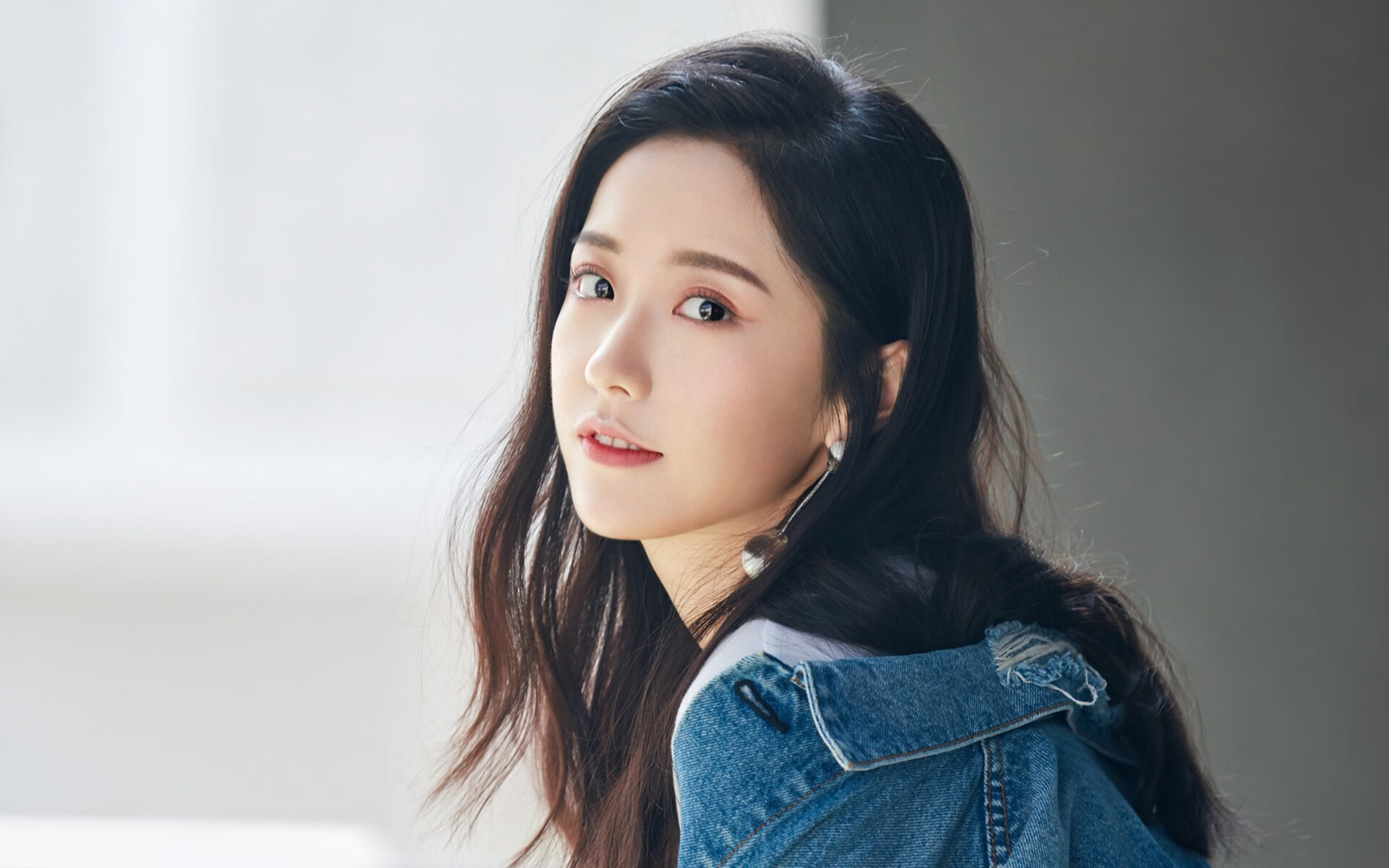 唯一的裂变，2026世界杯A组焦点战，哥伦比亚碾压摩洛哥，孙兴慜如何以攻守转换定义不可复制的足球美学